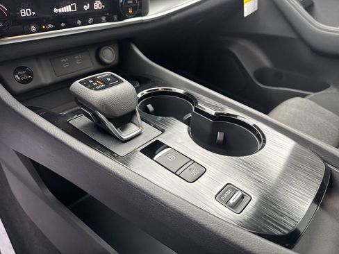 New 2026 Nissan Rogue SV w/ Cold Weather Package FWD image 19
