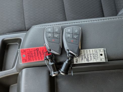 Used 2024 Chevrolet Silverado 1500 Custom AWD/4WD image 32