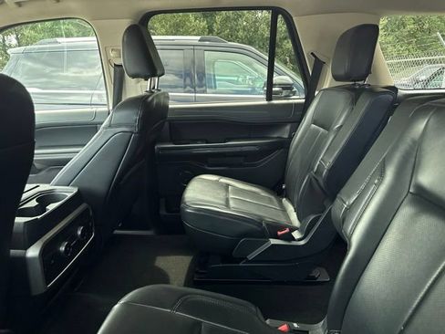 Certified 2024 Ford Expedition XLT RWD image 15