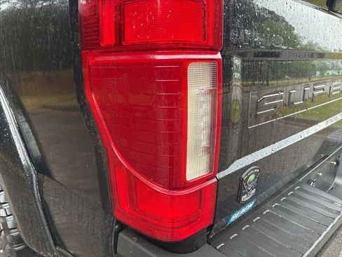 Used 2020 Ford F250 Lariat w/ Lariat Ultimate Package AWD/4WD image 13