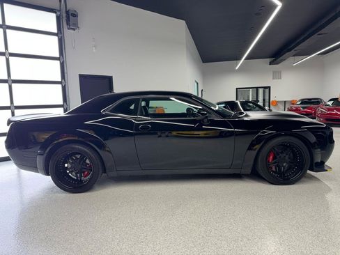 Used 2020 Dodge Challenger R/T Scat Pack RWD image 12