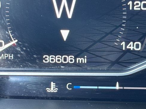 Certified 2024 GMC Sierra 1500 Elevation image 34