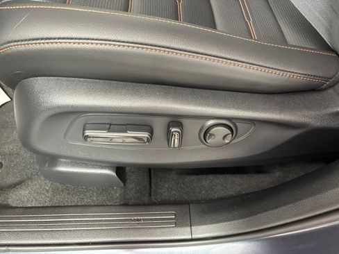 Used 2026 Honda CR-V Sport-L image 19