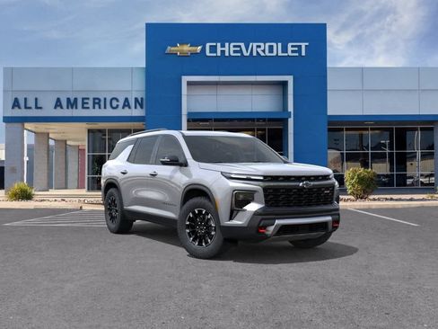 Used 2026 Chevrolet Traverse Z71 w/ Driver Confidence Package AWD/4WD image 2