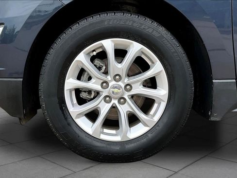 Used 2018 Chevrolet Equinox LT FWD image 11