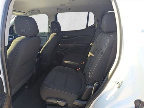 Used 2021 GMC Acadia SLE w/ Driver Convenience Package image 16