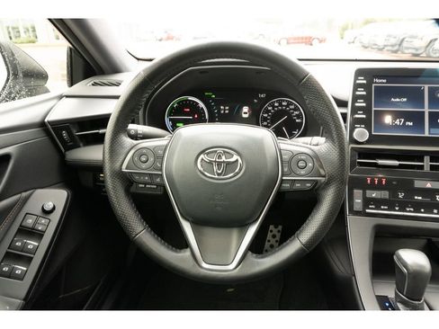 Used 2020 Toyota Avalon XSE image 21