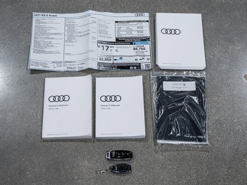 Used 2021 Audi RS 6 AWD/4WD image 21