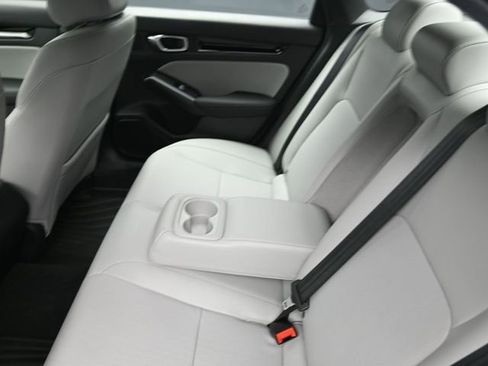 Certified 2025 Honda Civic Sport image 28