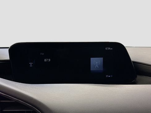 Used 2024 MAZDA MAZDA3 s image 21