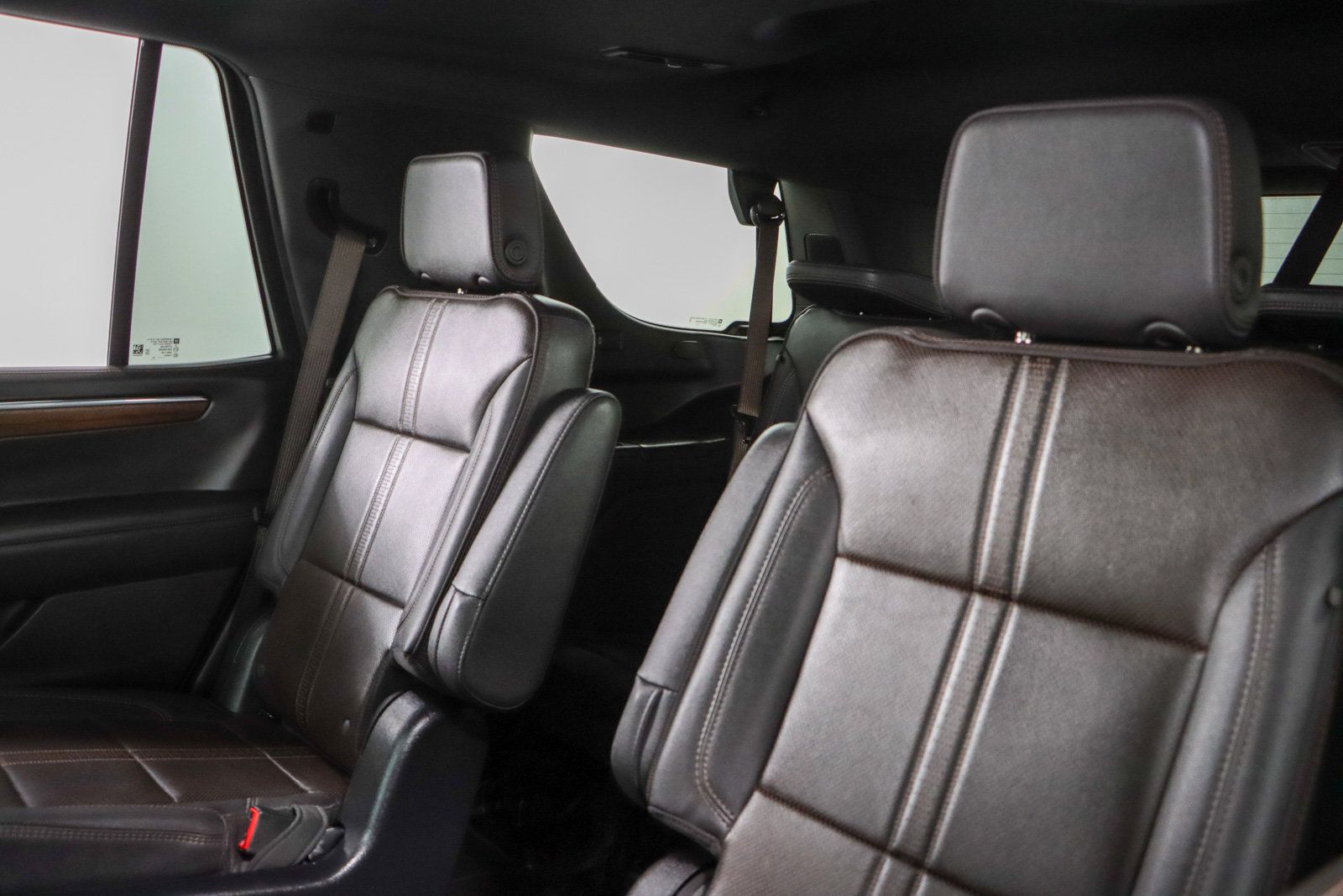 Used 2025 Chevrolet Tahoe High Country w/ Sun And Tow Package AWD/4WD image 29