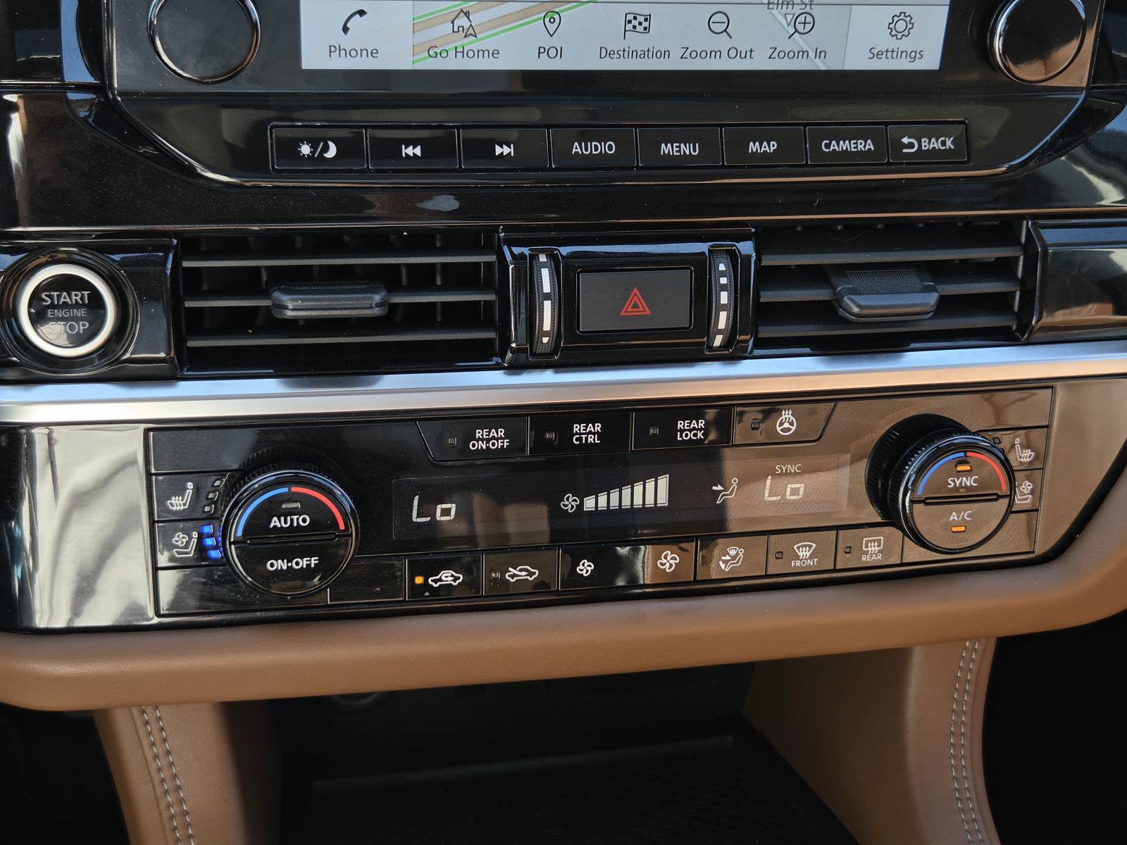 Certified 2023 Nissan Pathfinder Platinum FWD image 32