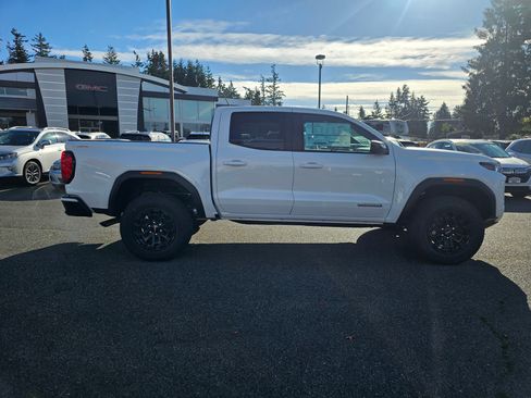 New 2026 GMC Canyon Elevation w/ Convenience Package image 8