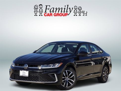 New 2026 Volkswagen Jetta SE image 1