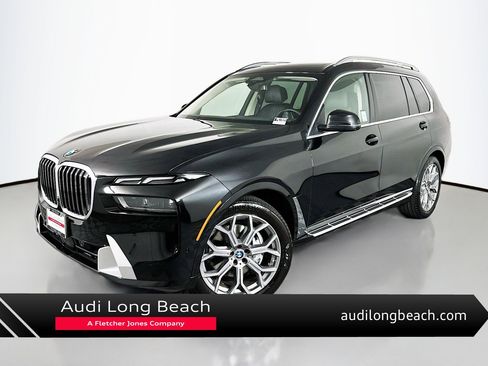 Used 2026 BMW X7 xDrive40i AWD/4WD image 1