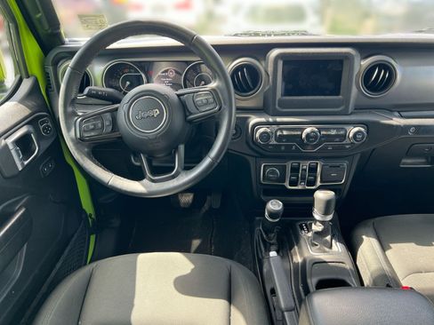Used 2021 Jeep Wrangler Unlimited Sport AWD/4WD image 18