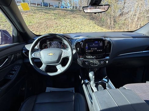 Used 2023 Chevrolet Traverse High Country w/ LPO, Floor Liner Package image 10