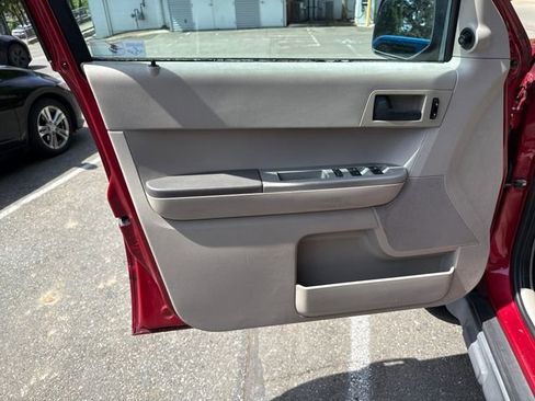 Used 2008 Ford Escape XLT AWD/4WD image 15
