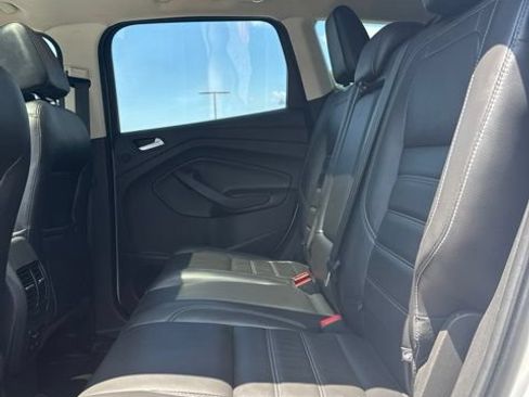 Used 2017 Ford Escape Titanium w/ Equipment Group 301A AWD/4WD image 7