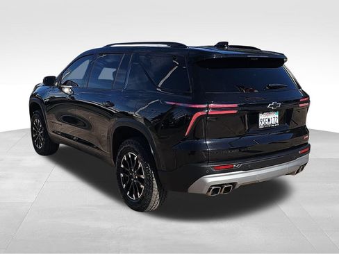 Used 2024 Chevrolet Traverse Z71 w/ Enhanced Driving Package AWD/4WD image 5