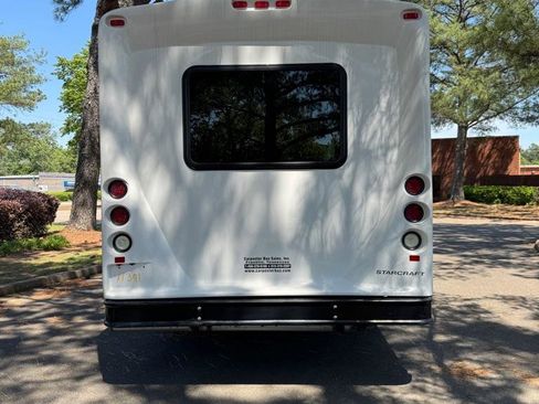 Used 2012 Ford E-350 and Econoline 350 Super Duty w/ Shuttle Bus Prep Pkg RWD image 8