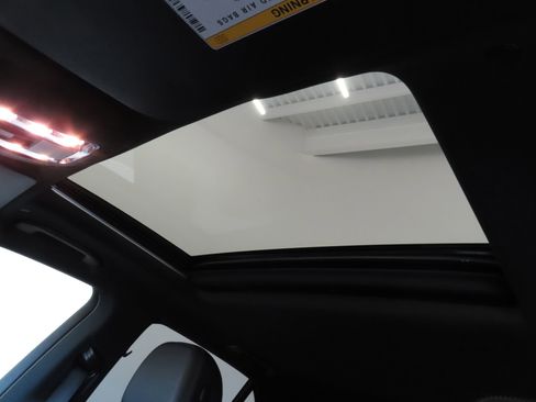 Used 2022 Mercedes-Benz GLE 350 image 24