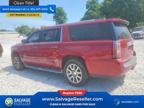 Used 2015 GMC Yukon XL Denali w/ Touring Package AWD/4WD image 3