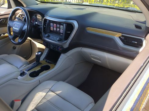 Used 2017 GMC Acadia Denali w/ Technology Package image 13