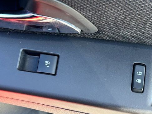 Used 2016 Chevrolet Cruze LT image 30