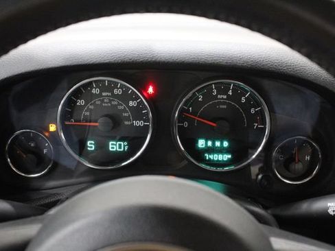 Used 2016 Jeep Wrangler Sport w/ Quick Order Package 24S AWD/4WD image 39