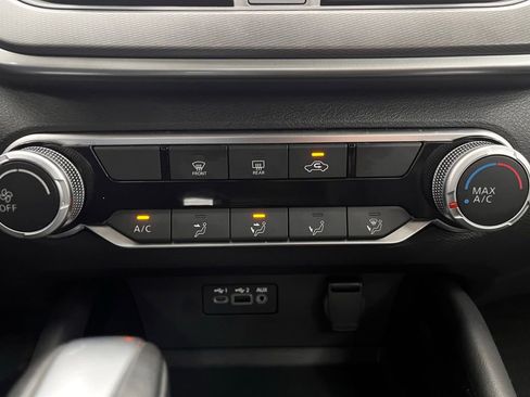 Used 2025 Nissan Altima 2.5 SR FWD image 26