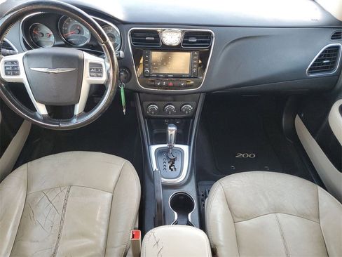 Used 2012 Chrysler 200 Limited image 18
