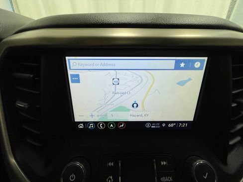 Used 2023 GMC Acadia Denali AWD/4WD image 27