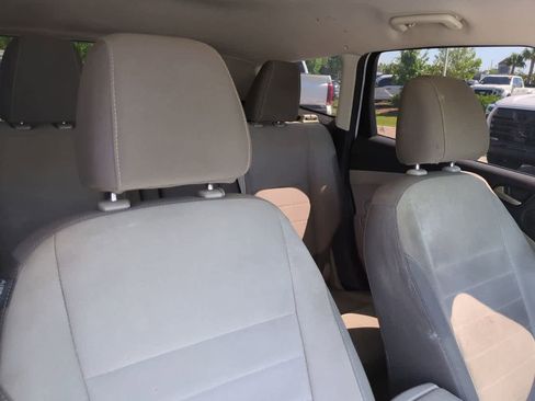Used 2016 Ford Escape SE w/ Equipment Group 201A FWD image 7