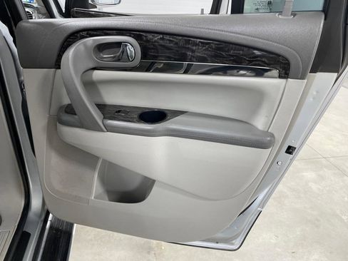Used 2014 Buick Enclave Premium image 26
