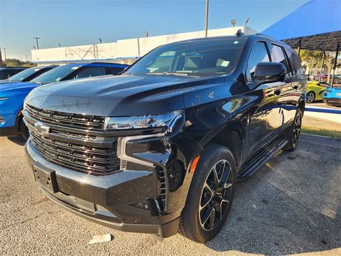 Used 2024 Chevrolet Tahoe RST w/ Luxury Package image 3