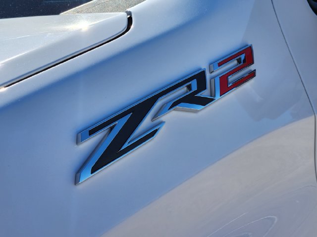 Used 2025 Chevrolet Silverado 1500 ZR2 w/ Technology Package AWD/4WD image 9