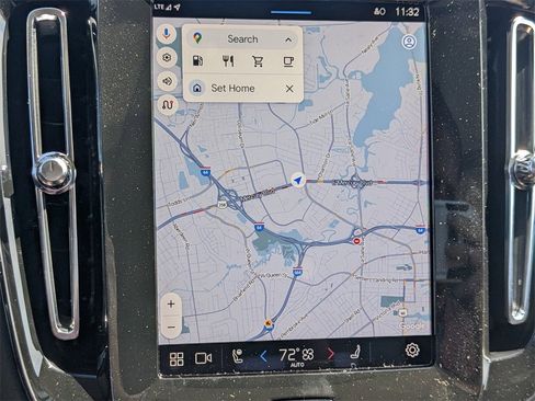 New 2025 Volvo XC40 B5 Ultra w/ Climate Package image 20