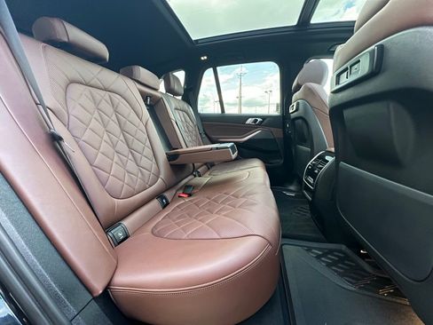 Used 2023 BMW X5 xDrive40i w/ Premium Package image 28