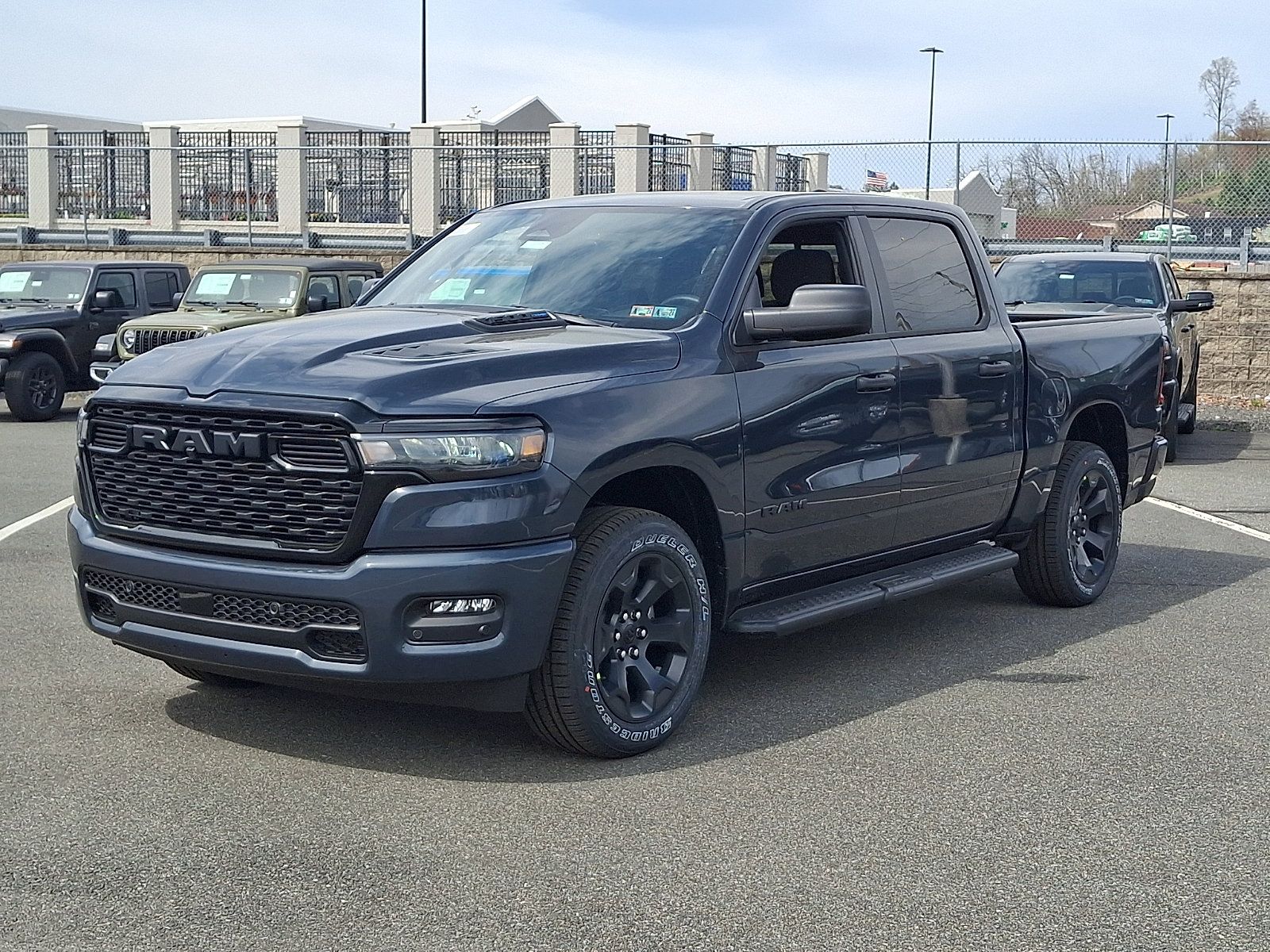 New 2026 RAM 1500 Express AWD/4WD image 2