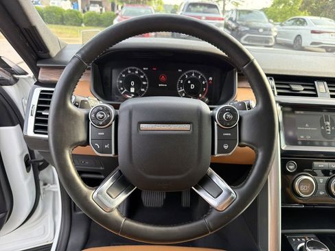 Used 2018 Land Rover Discovery HSE Luxury AWD/4WD image 20