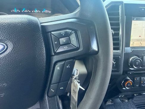 Used 2017 Ford F550 4x4 SuperCab Super Duty w/ XLT Value Package image 17