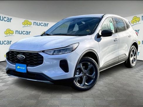 New 2026 Ford Escape ST-Line w/ Tech Pack #1 image 18