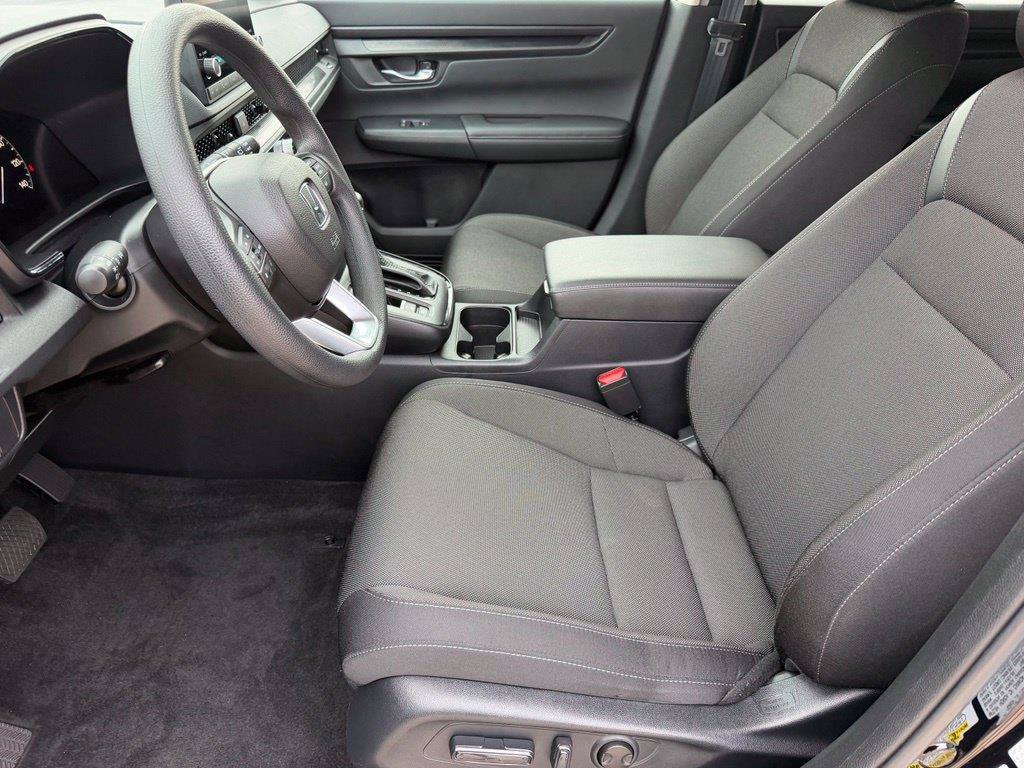 Used 2025 Honda CR-V EX image 10
