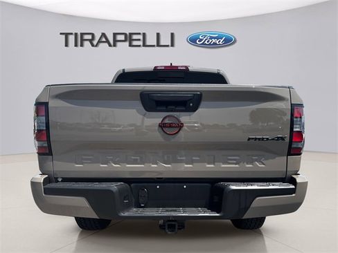 Used 2024 Nissan Frontier PRO-4X w/ Off-Road Protection Package image 8
