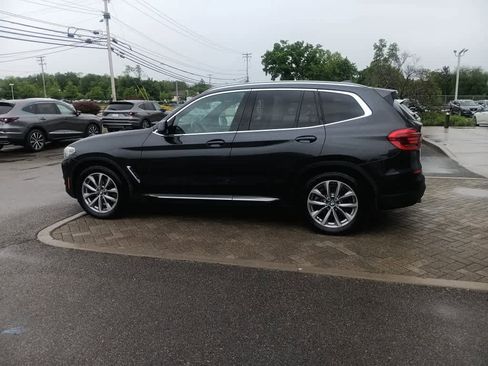 Used 2018 BMW X3 xDrive30i w/ Executive Package AWD/4WD image 3