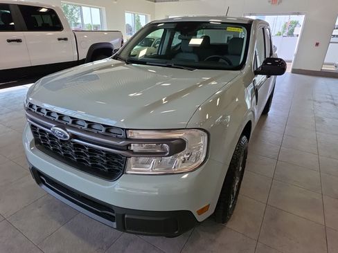 Used 2024 Ford Maverick XLT w/ XLT Luxury Package AWD/4WD image 2