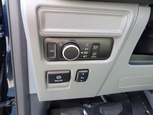 New 2025 Ford F150 Lightning Flash AWD/4WD image 20