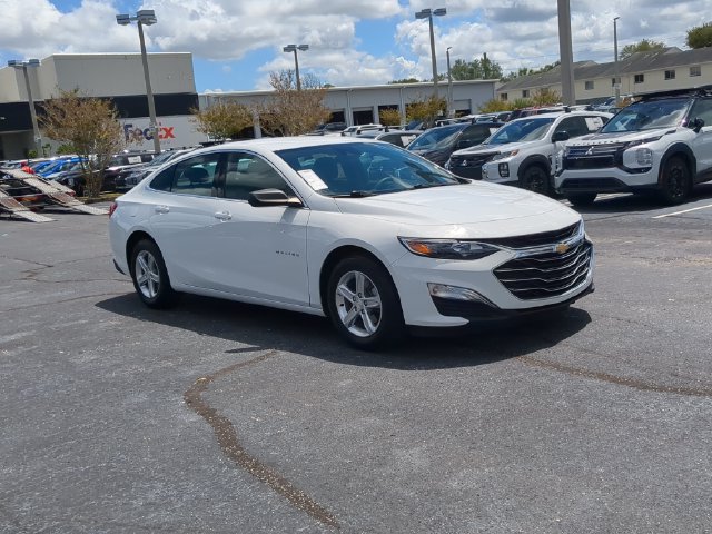 Used 2023 Chevrolet Malibu LS FWD image 4