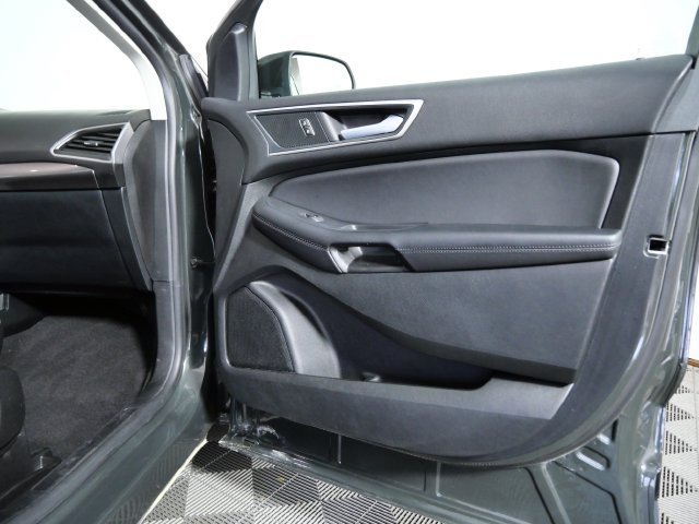 Certified 2024 Ford Edge SEL w/ Convenience Package AWD/4WD image 11
